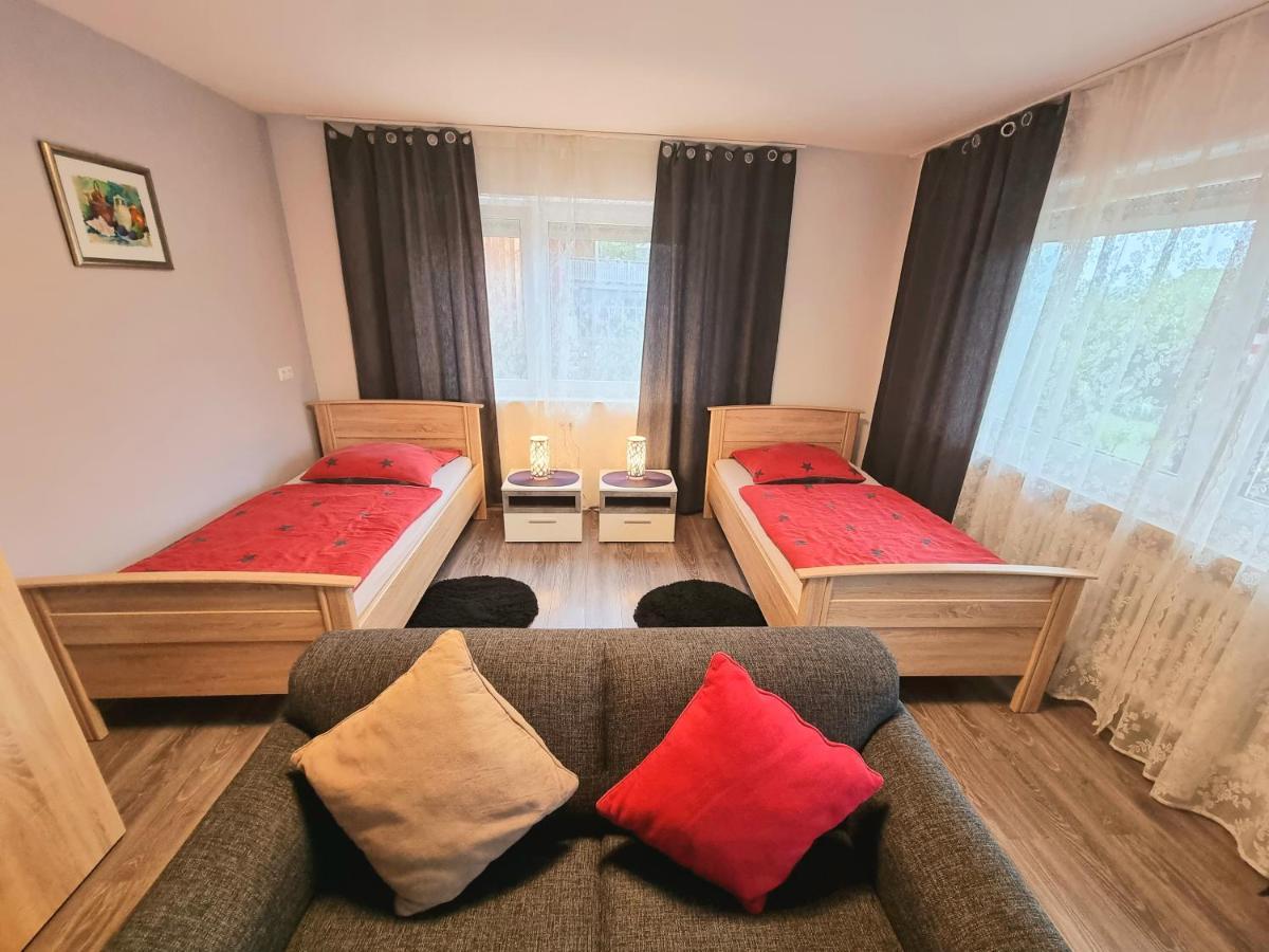 Workershome - Business Apartments - Monteurwohnungen ヴェルトハイム エクステリア 写真
