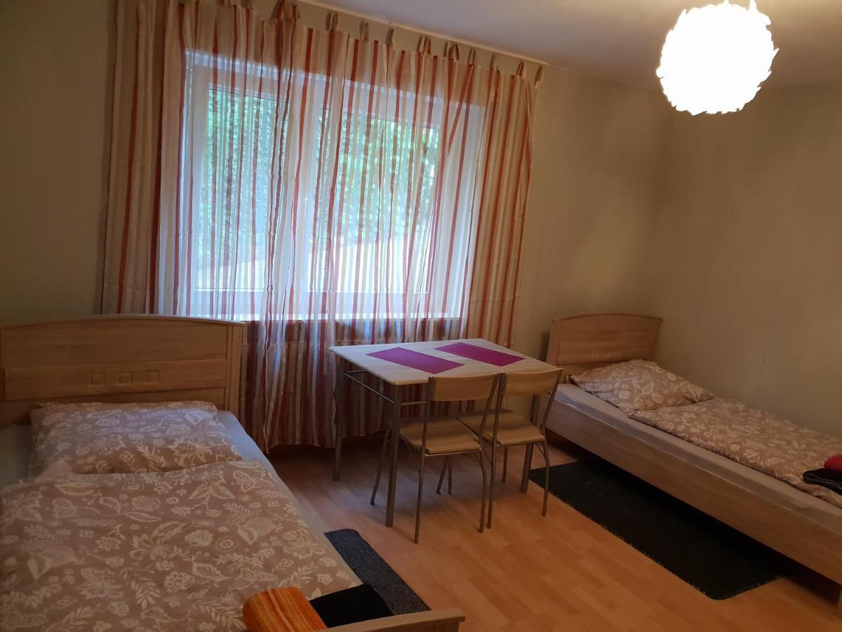 Workershome - Business Apartments - Monteurwohnungen ヴェルトハイム 部屋 写真