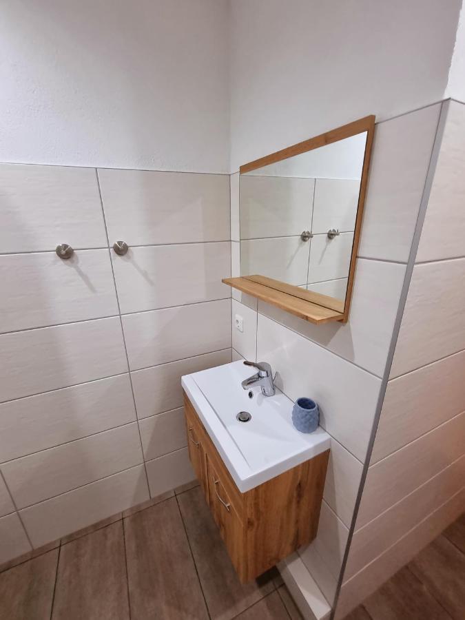 Workershome - Business Apartments - Monteurwohnungen ヴェルトハイム 部屋 写真